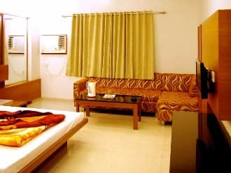Raj Mandir Hotel, Ambaji 4